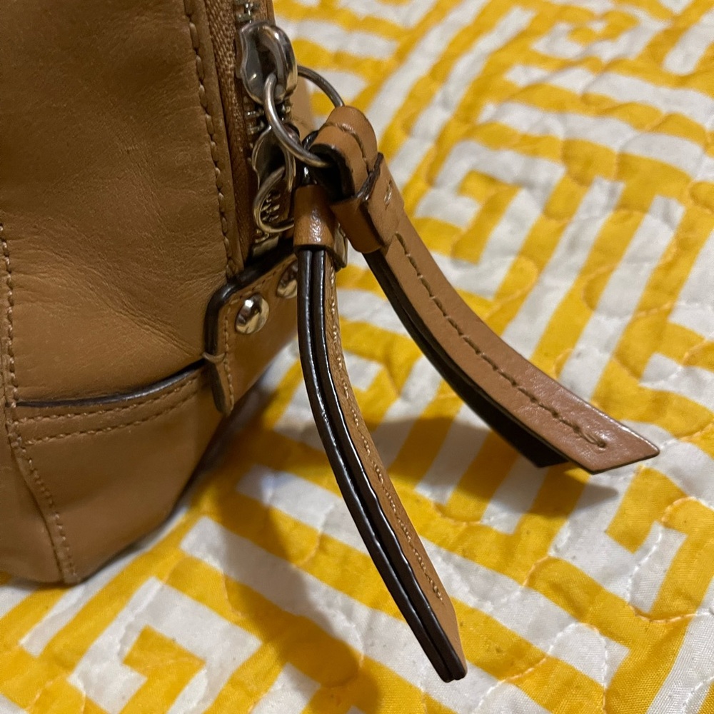 Purse - Picture 5 of 9